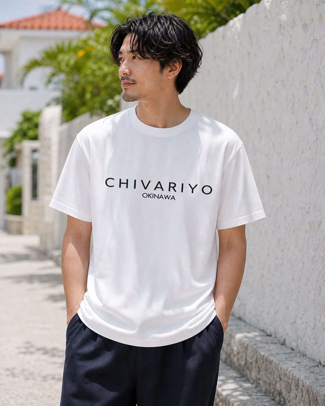 CHIVARIYO ベーシックTシャツ 単体着用イメージ